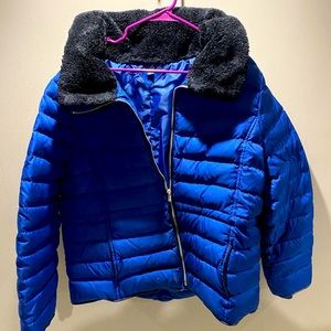 Tommy Hilfigure coat size 2XL in woman's.